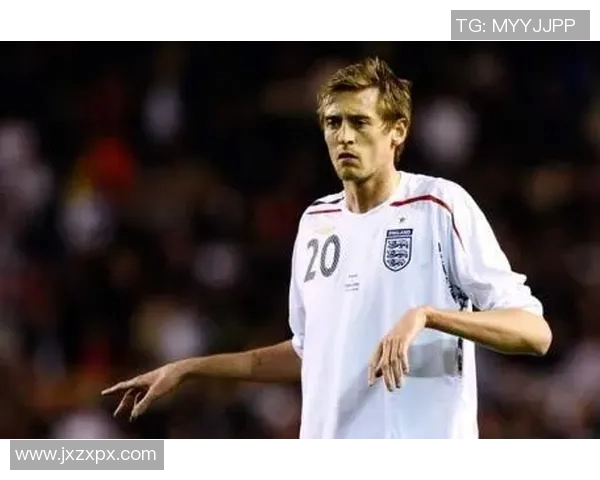 克劳奇：从英格兰高空飞翔到球场传奇的成长之路